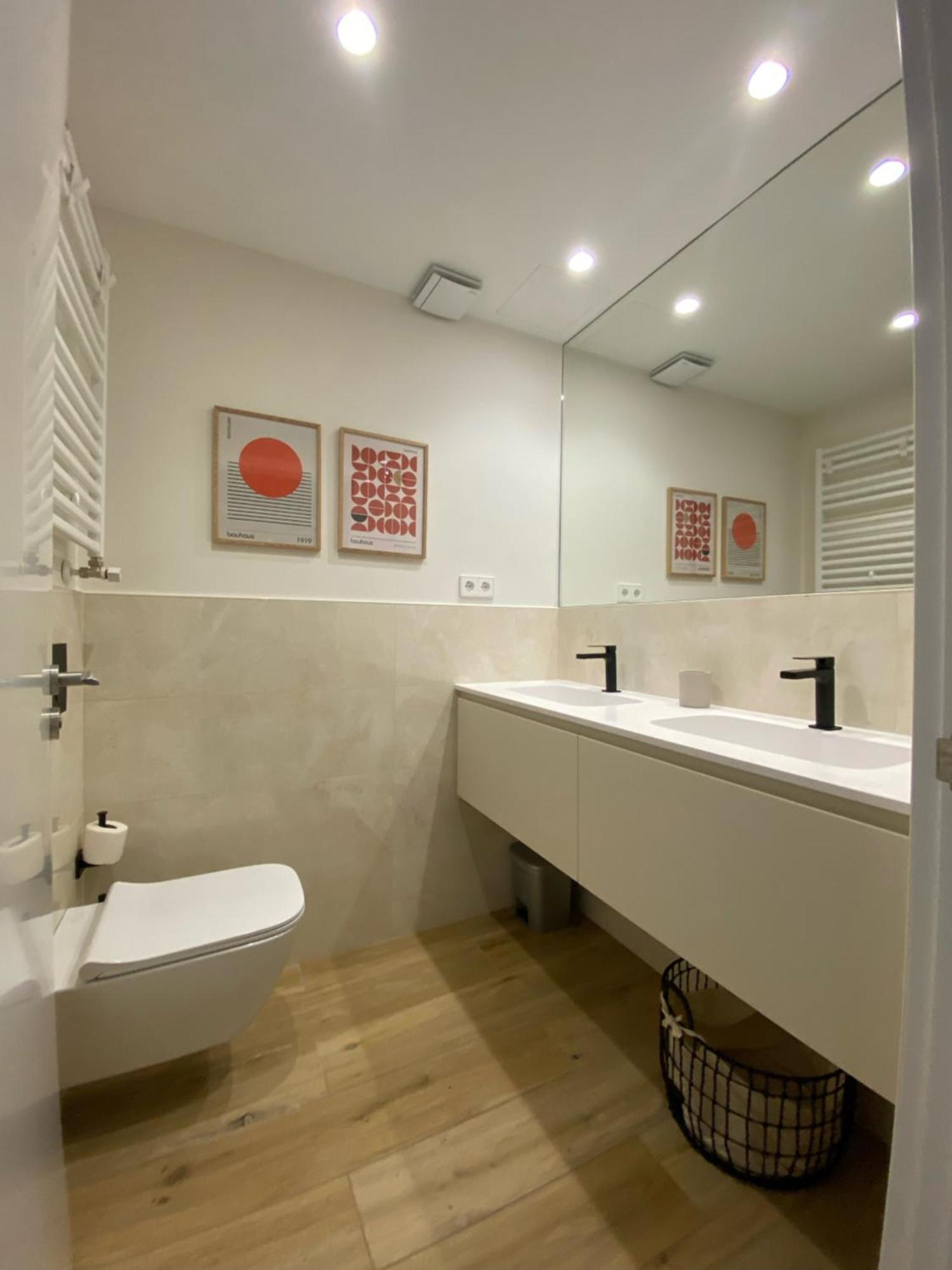 Balmoral By Basque Homes San Sebastian Bagian luar foto